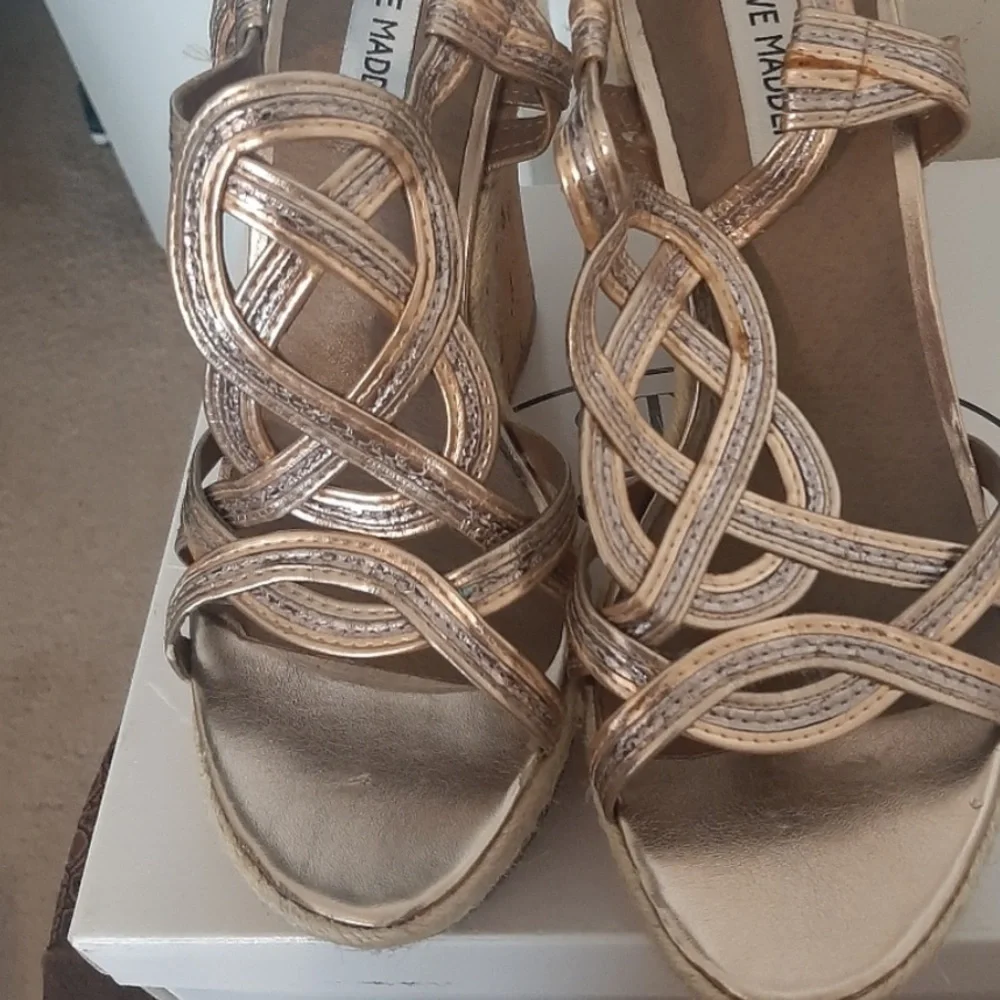 Steve Madden Gold Strappy wedge heels